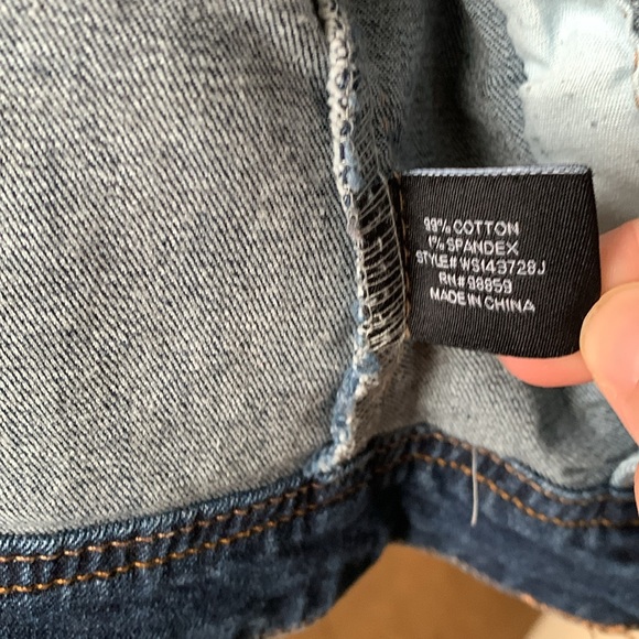 Jean Jacket by Walter Baker - Picture 3 of 6